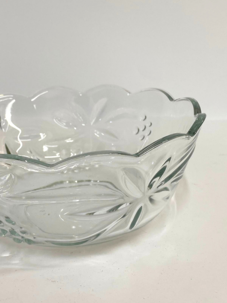 1pcs Floral Shap Glass Bowl (Small)/Elegant Floral Shaped Serving Bowl