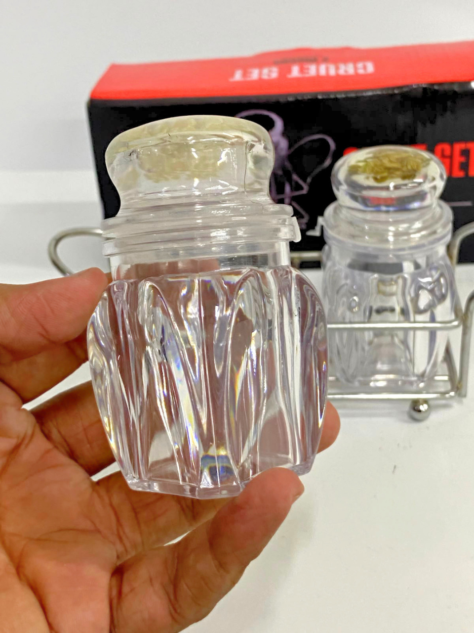Cruet Set 2 Pcs for Salt and Pepper Mini Acrylic Plastic With Metal Tray