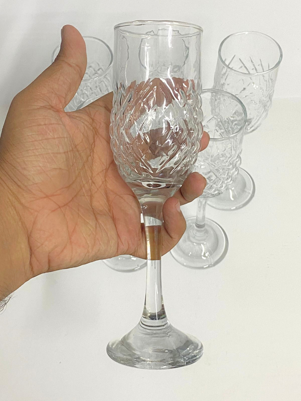 6 Peices  Set Elegant Wine glass Cut Dimand  Crystal-Style Glass – Premium Wine Decorative Drinkware glass