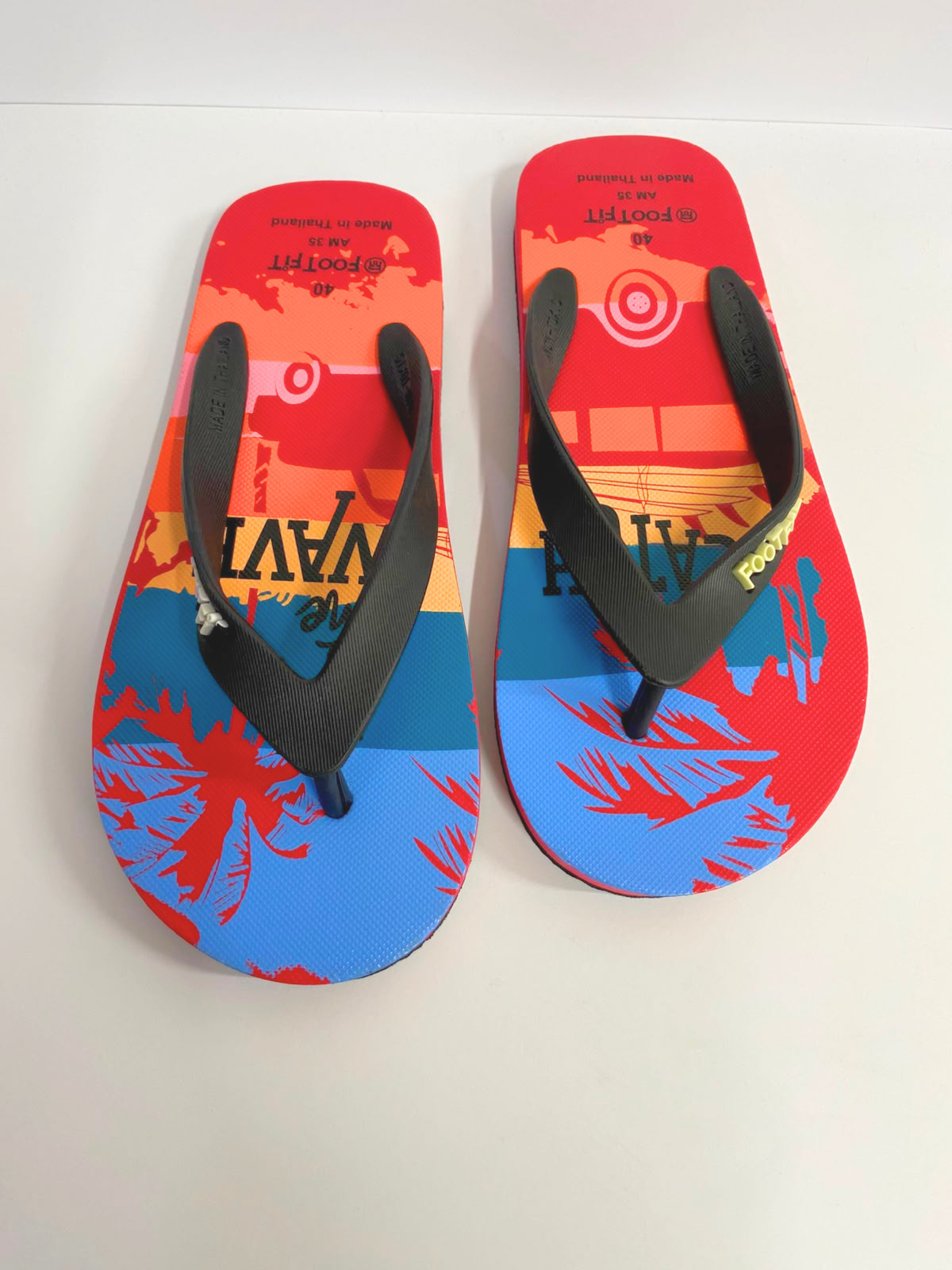 FootFit Men's Printed Design Flip Flop Slippers Red Made in Thailand.