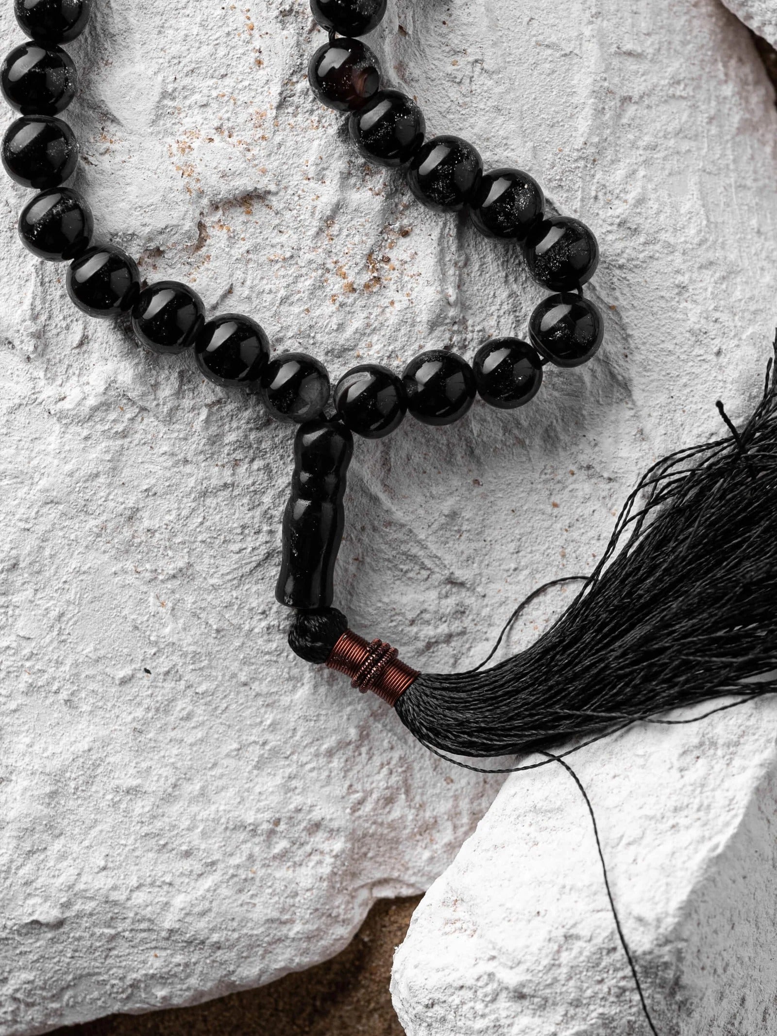 Black Aqeeq Stone Tasbih (10mm 33 Beads)
