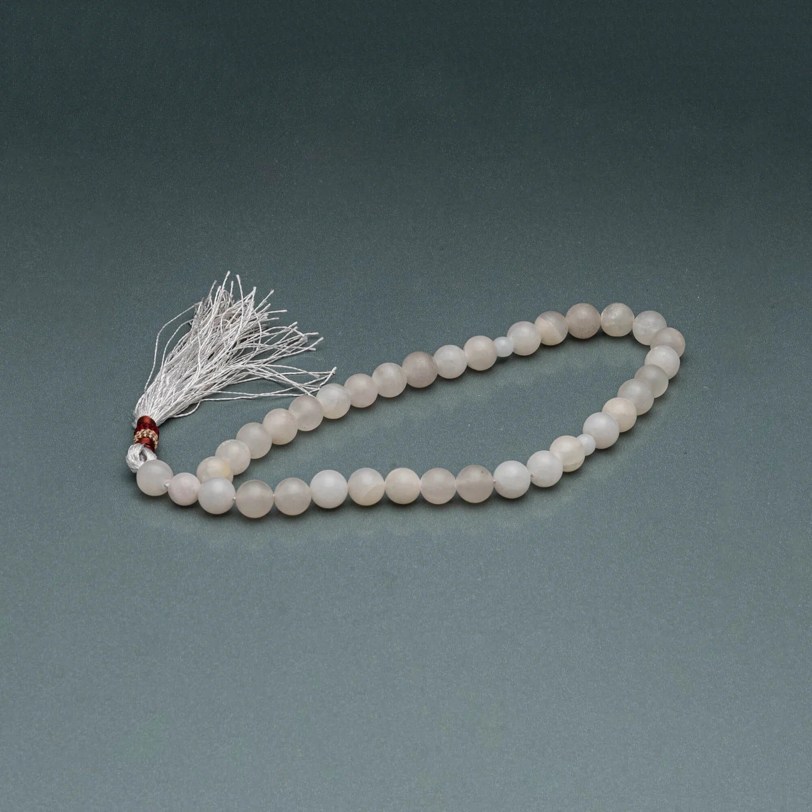 White Aqeeq Stone Tasbih (10mm 33 Beads)